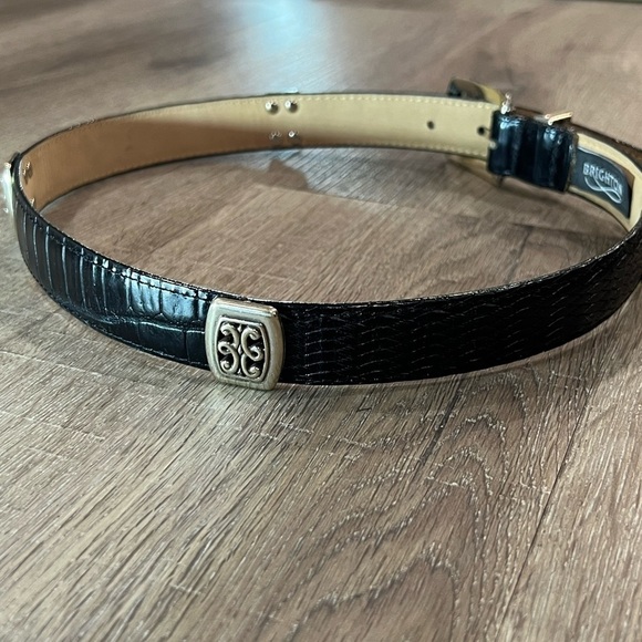 Brighton Medieval Women’s Medium Black Silver Buckle Ornate Clasp Decorations - Picture 8 of 9